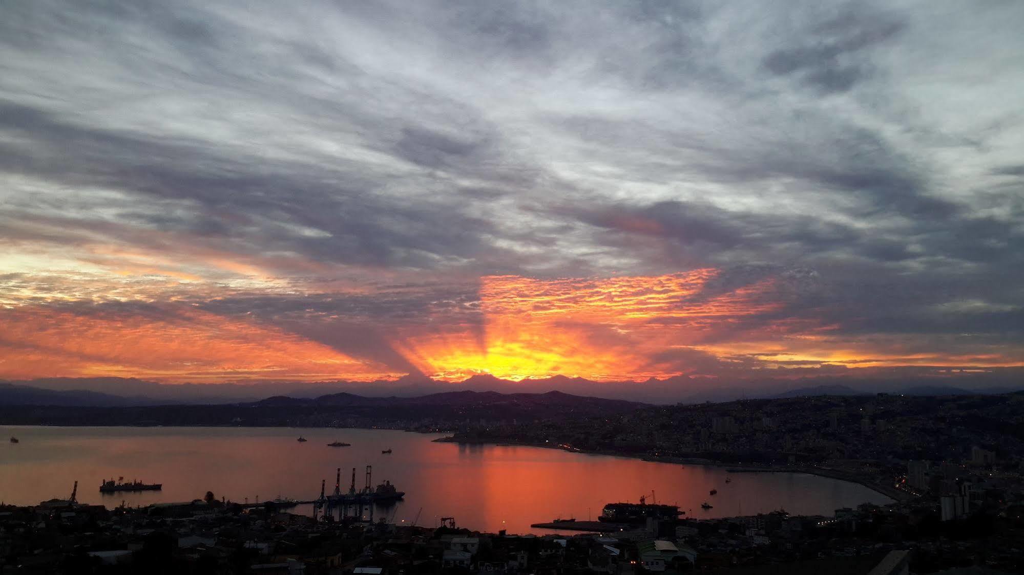 Costa Azul B&B Valparaíso Dış mekan fotoğraf